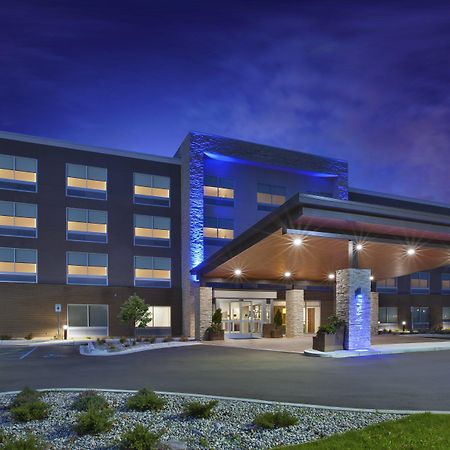 Holiday Inn Express & Suites Grand Rapids Airport North, An Ihg Hotel Экстерьер фото