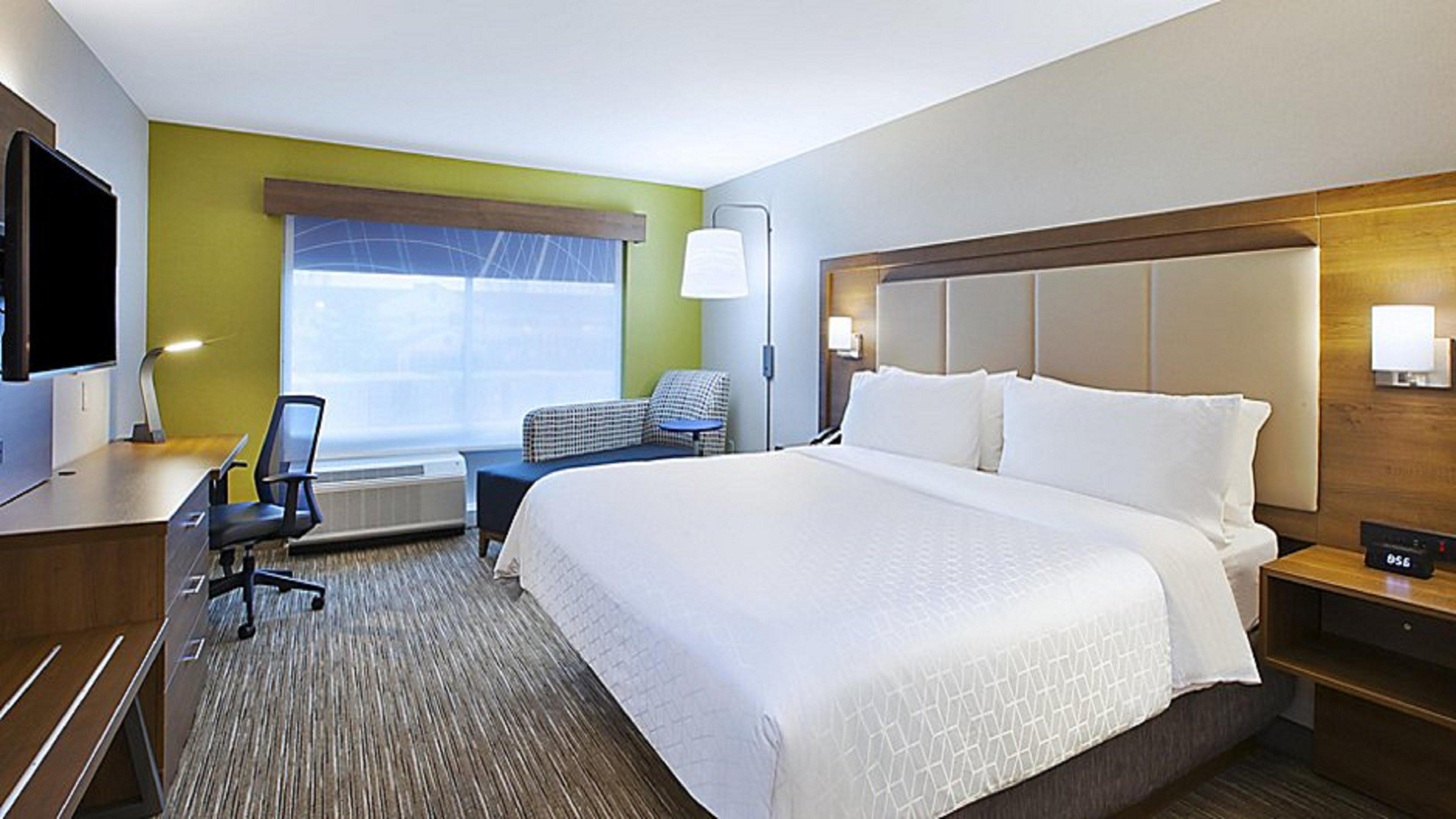 Holiday Inn Express & Suites Grand Rapids Airport North, An Ihg Hotel Экстерьер фото